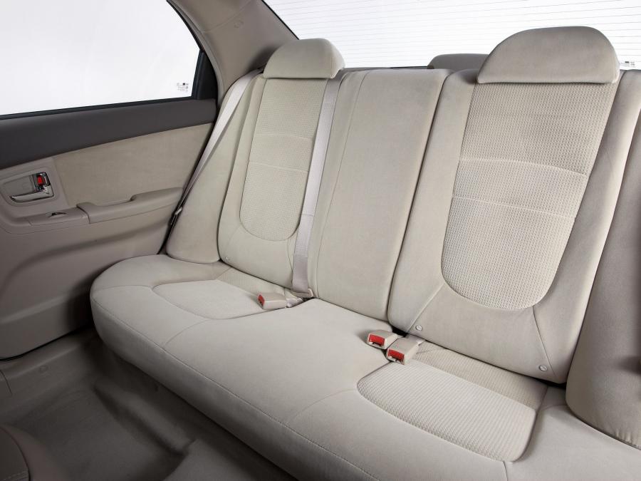  Kia Spectra 2004 года  (фото 7 из 28)
